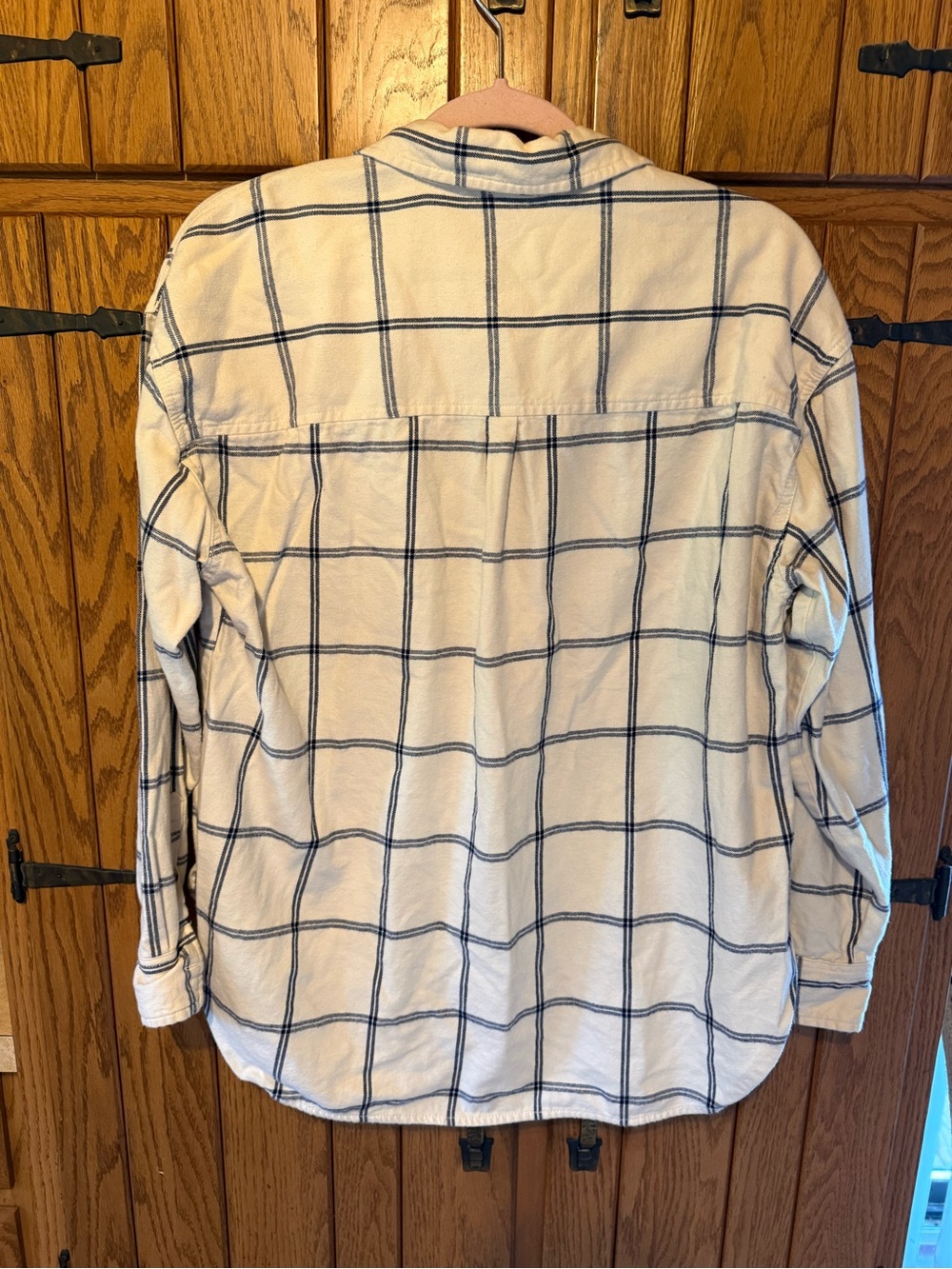 Universal Oversized Button-Up - Picture 2 of 4